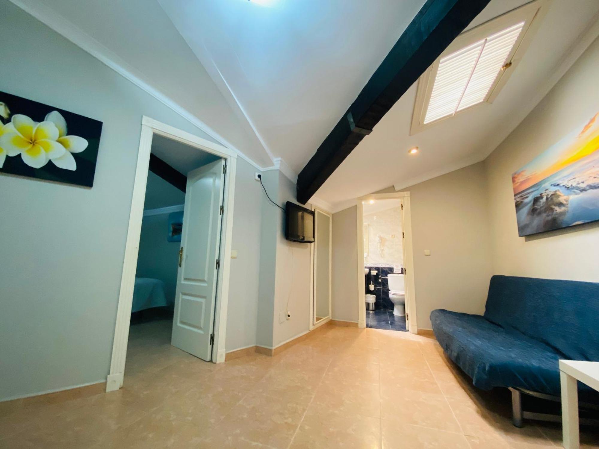 Hotel Los Jazmines Τορρεμολίνος Δωμάτιο φωτογραφία